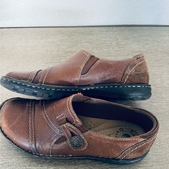 Earth Origins Elsie Brown Leather Stitched Sole Slip-On Shoes 9 - Picture 6 of 10